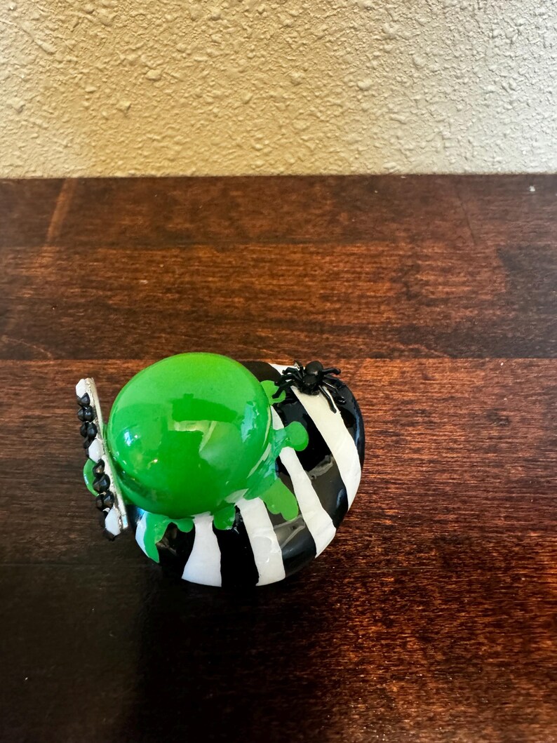 SHIPS FAST! Beetlejuice & spider Duck for your Jeep or collection, custom gift wrangler accessories jeeping ducks cruise duck personalized