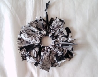 Black Rose Mini Rag Wreath - Eco-Friendly Home Decor Gift Handmade in Yorkshire