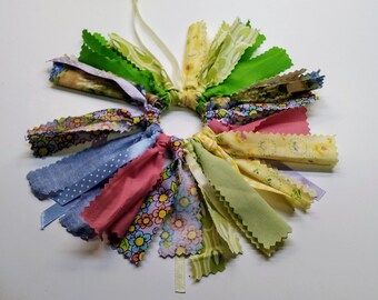 Mini Rag Wreath, Cotton Ribbon Fabric Ornament, Handmade Home Decor for Spring