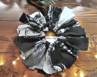 Motorbike mini rag wreath, eco friendly motorcycle home decor hanging decoration tree letter box gift handmade Yorkshire