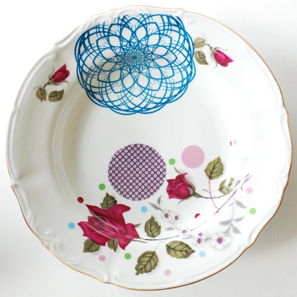 SALE The spirograph and dots plate