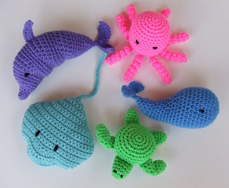 CROCHET PATTERN  CV107 Beach Toys  Amigurumi  Whale  image 0