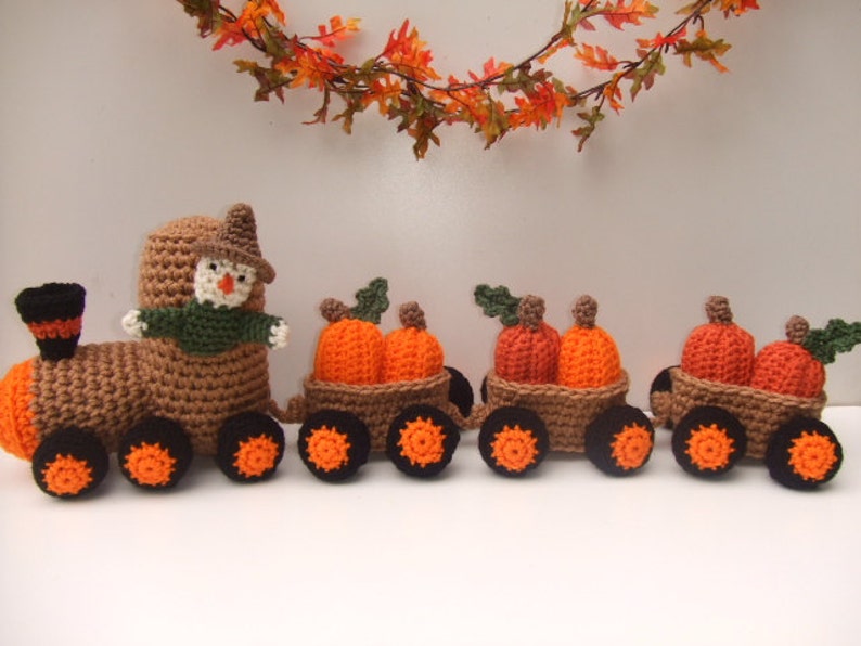 CROCHET PATTERN  Pumpkin Train CV134 Pumpkin Express  PDF image 0