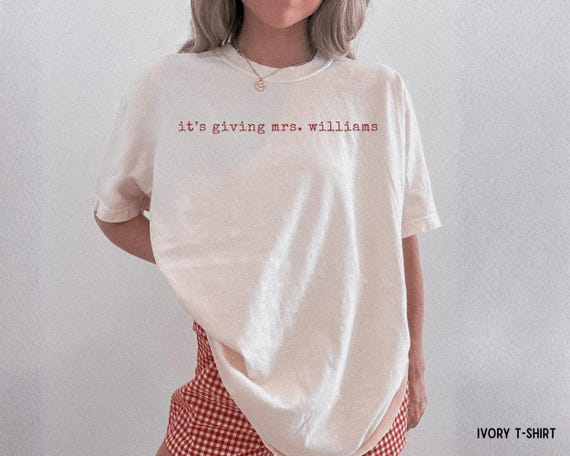 Personalized Future Mrs Tee For Bride To Be, It’s Giving Mrs Shirt, Custom Engaged Gift, Bridal Shower Or Bachelorette Party Shirt