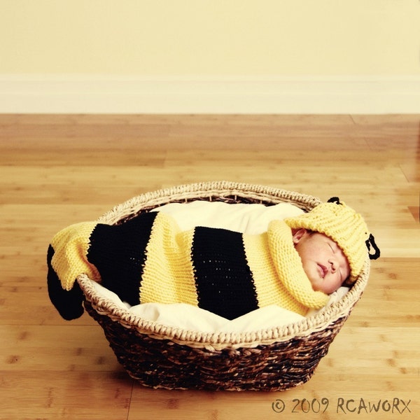 Buzz Baby Bee Newborn Baby Knit Seed Pod Cocoon Plus Hat