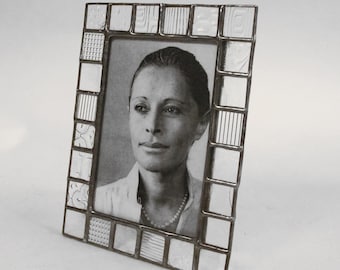Stained glass picture frame - 4x6 - clear pattern glass
