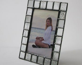 Stained glass picture frame - 4x6 - clear pattern glass