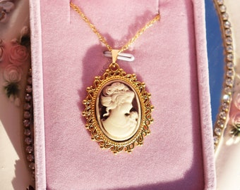 Vintage Woman Cameo Necklace, Victorian Cameo Pendant, Mother's Day Gift