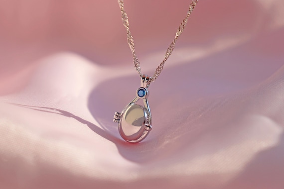 Mermaid Necklace, h2o Locket Necklace, Mermaidcore Jewelry