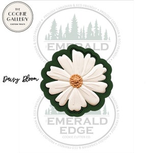 The Classic Daisy Collection - Daisy Bloom Cookie Cutter