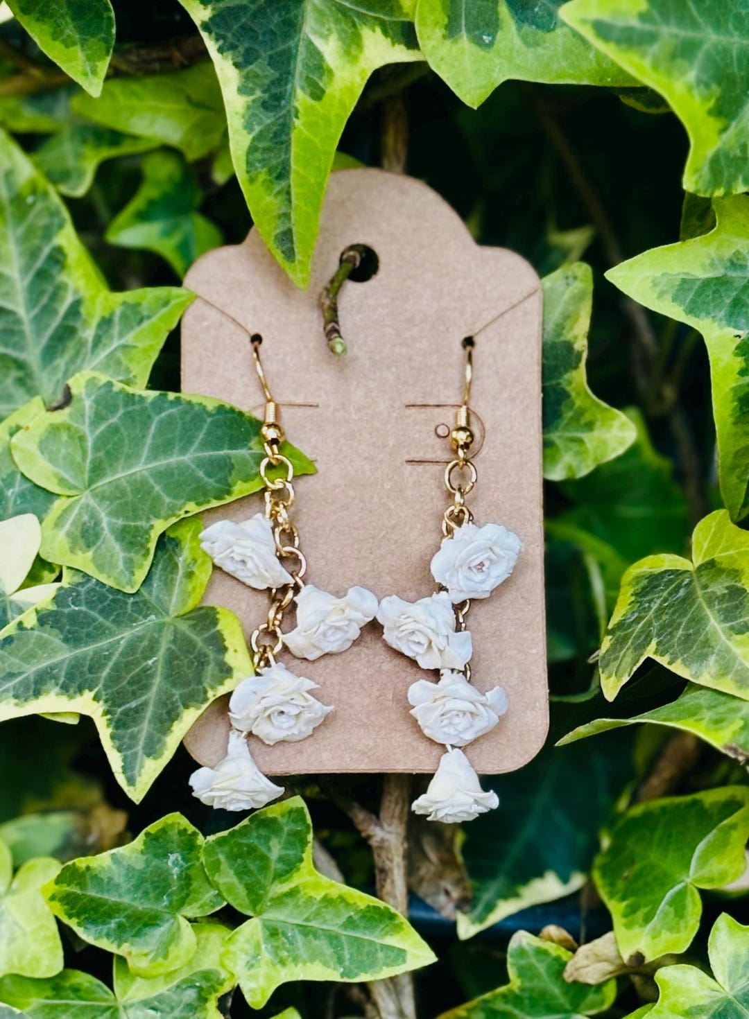 White Rose earrings main image 1