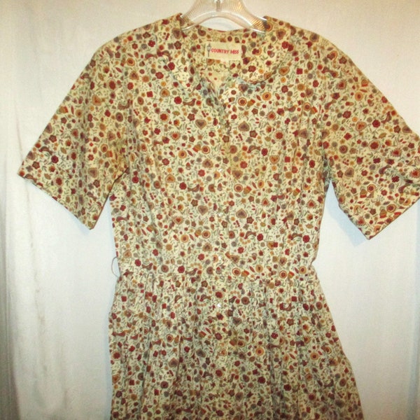 Vintage 50s Multi Color White Flower Print Dress M Short Sleeves Country Miss