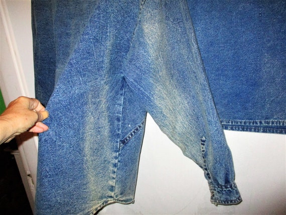 Vintage 80s Ladies 2 Pc Skirt Shirt Suit Blue Den… - image 9