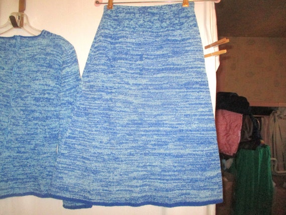 Vintage 60s Ladies 2 pc Heathered Blue Acrylic Kn… - image 4