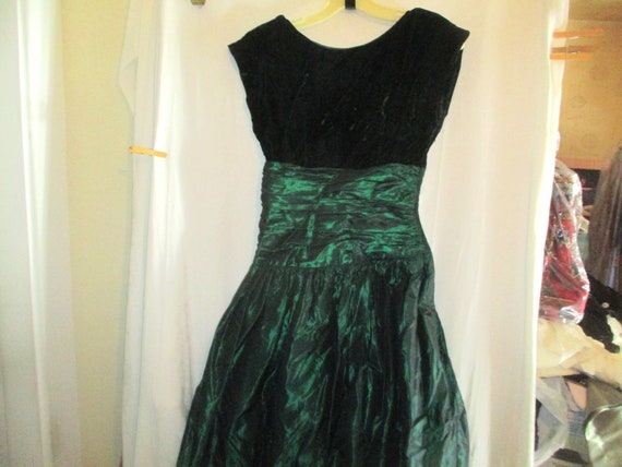 Vintage 80s Black Velvet Green Satin Sleeveless P… - image 1