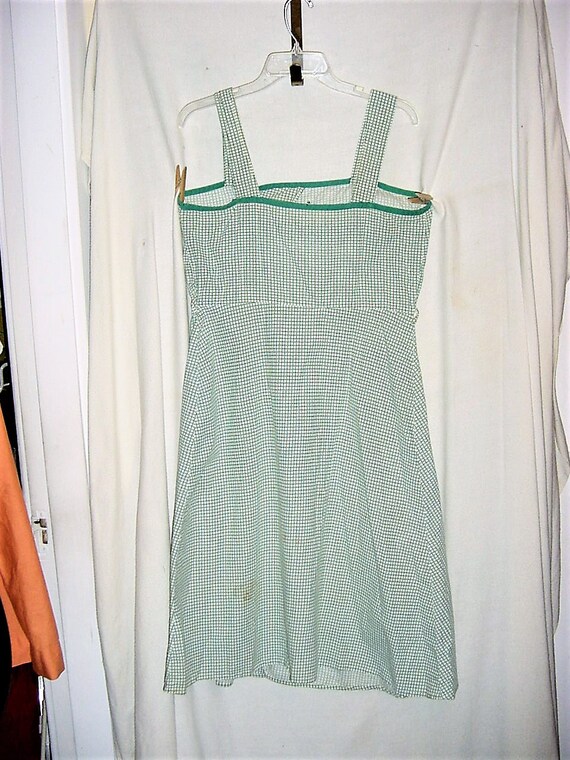 Vintage 40s Ladies Green Check Cotton Dress M But… - image 4