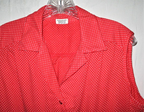 Vintage 70s Red White Dots Sleeveless Top M Butto… - image 2