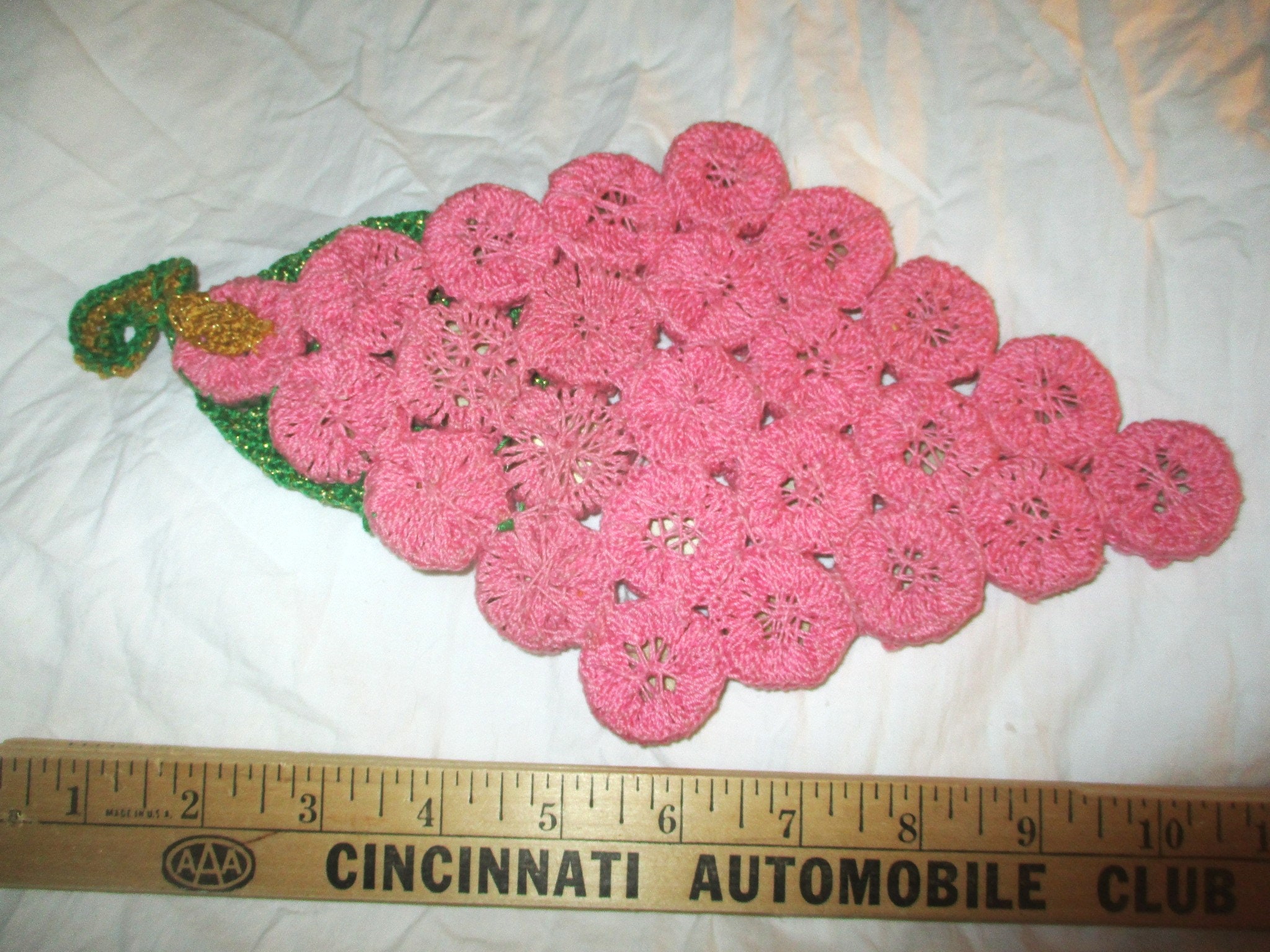 Vintage 60s Crochet Covered Bottle Caps Grape Trivet 10 in Pot