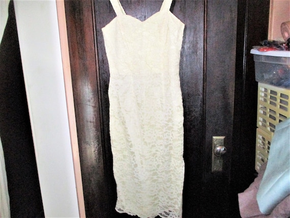 Vintage 80s Cream White Lace Sheath Dress S Tank - image 1