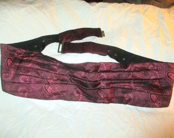 Vintage 70s Pink Black Paisley Tapestry Tuxedo Cummerbund Adjustable