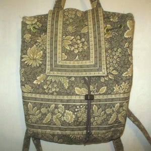 Vintage Vera Bradley Java Drawstring Duffel Backpack Flap Close Beige Flowers As Is