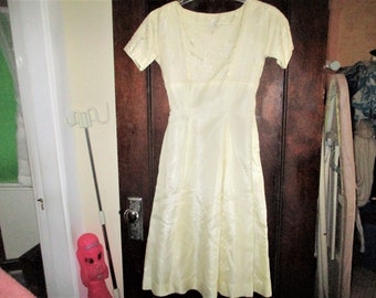 Vintage 50s Off White Lace Chiffon Dress S Flair Short Sleeve Wedding Handmade
