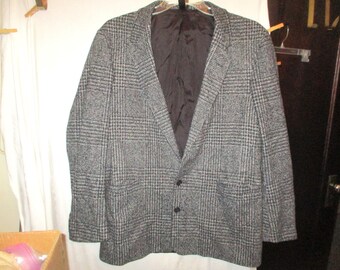 Vintage 80s  Black Gray Fleck Tweed Wool Blend  Sport Jacket 44 R