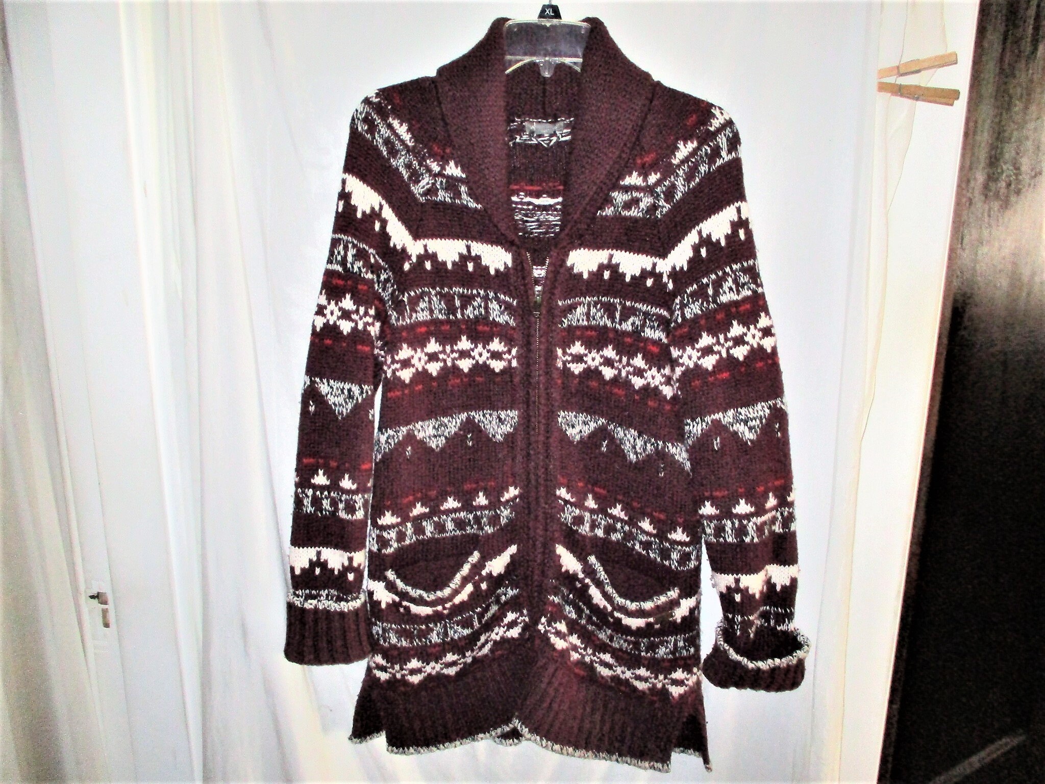 mossimo buffalo sweater