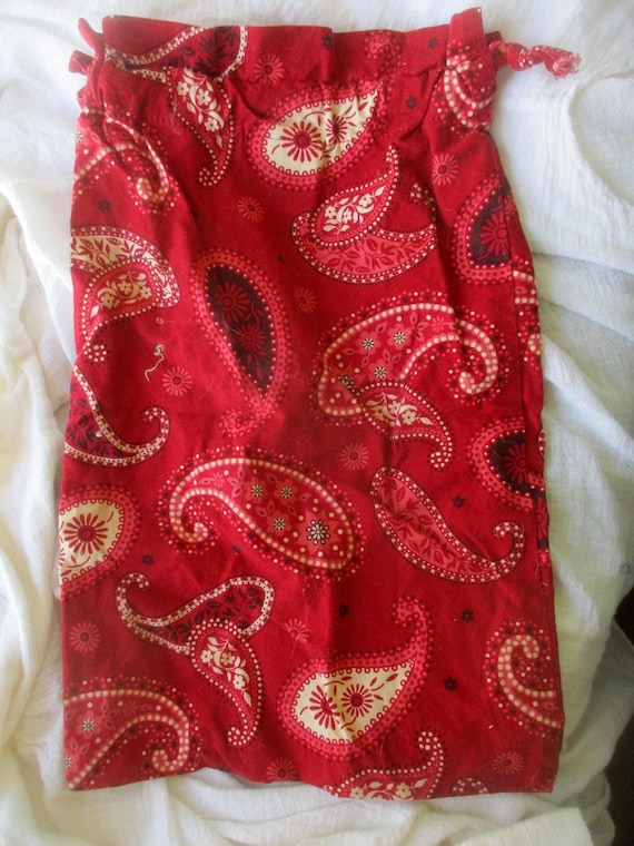 Vintage Vera Bradley Mesa Red Bandana Medium Duffel Ditty  display picture 1