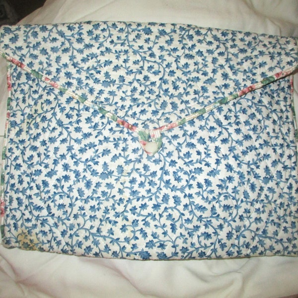 Vintage 80s Vera Bradley Blue Delft Envelope Portfolio Document Clutch Large As Is