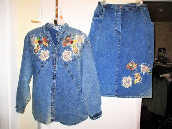 Vintage 80s Ladies 2 Pc Skirt Shirt Suit Blue Den… - image 3