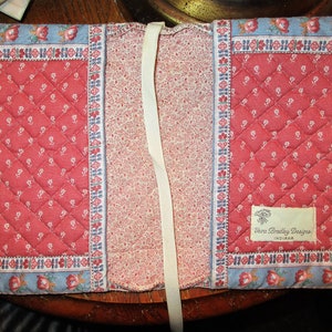 Copertina del libro in brossura vintage anni '80 Vera Bradley Rose Etichetta marrone Indiana del primo anno