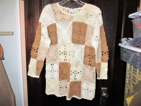Vintage 90s Crochet Granny Square Beige Patchwork… - image 1