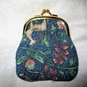 Vera bradley coin purse with clasp deals
