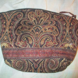 Estuche de maquillaje grande vintage de los años 90 en marrón moca con estampado de cachemira de Vera Bradley