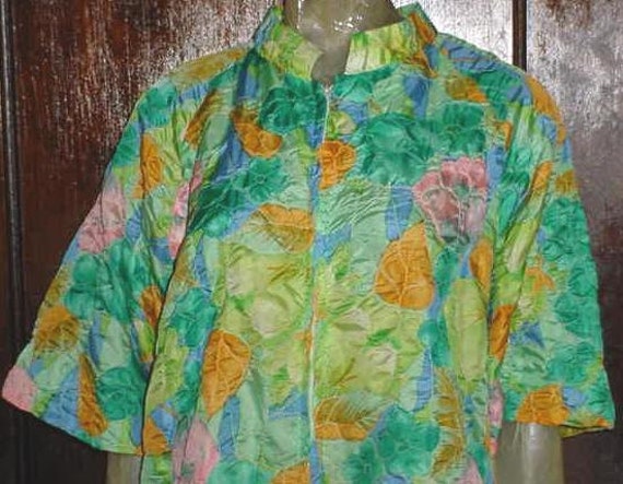 Vintage 60s Flower Print Zip Front Embossed Mater… - image 1