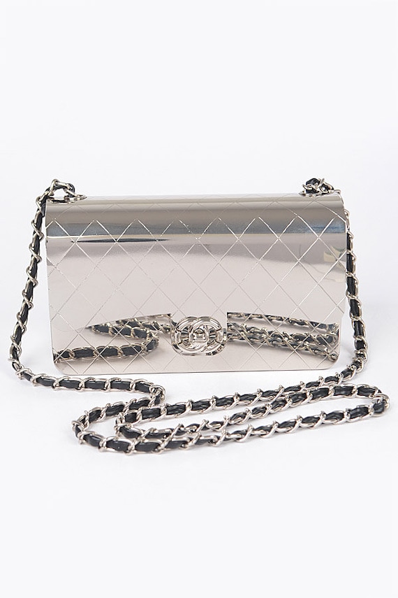 Metal Flap  shoulder  Bag  SILVER QUILTED pattern