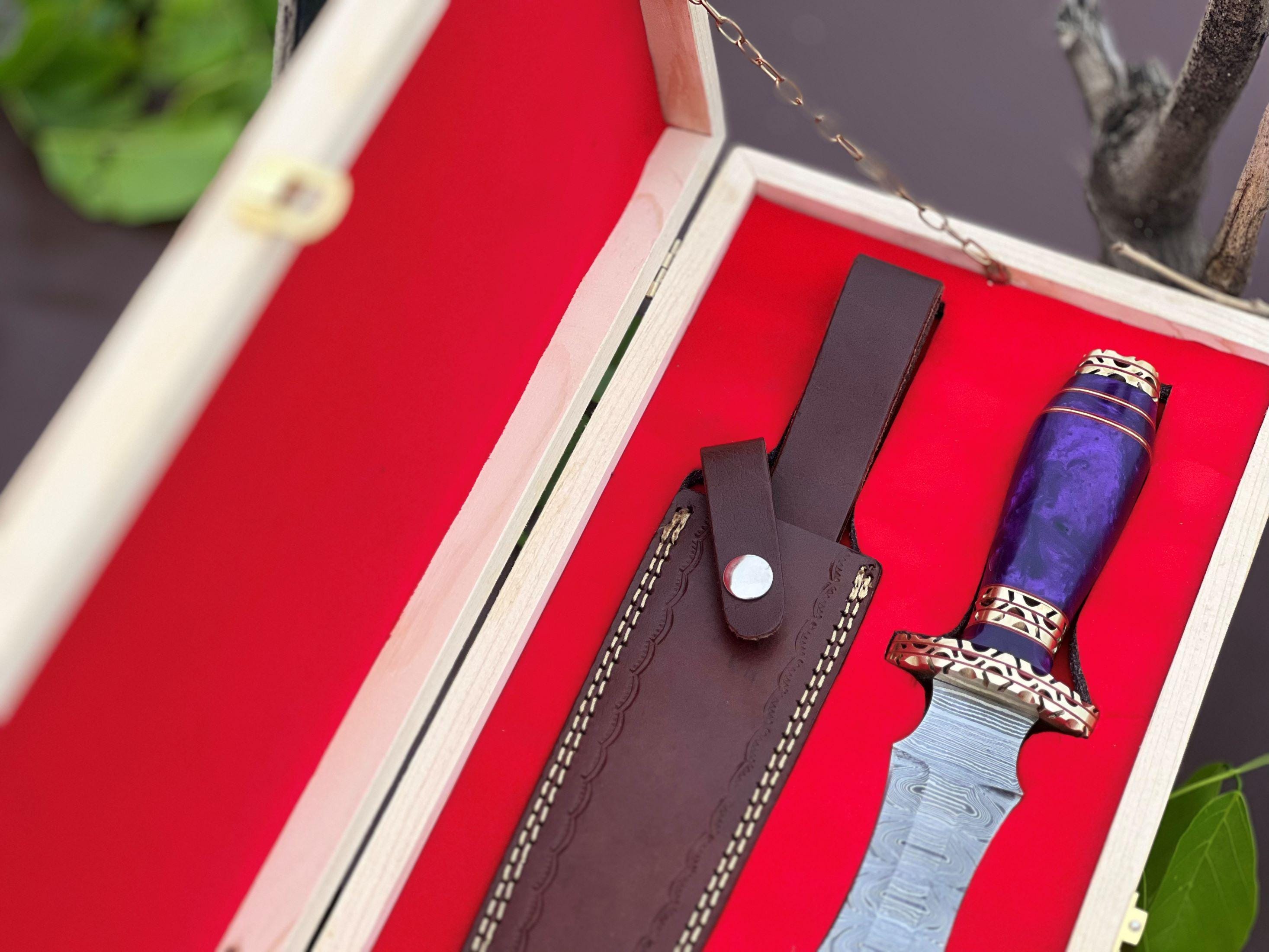 Custom Damascus DAGGER With Wooden Box, Medieval Resin Dagger Christmas ...