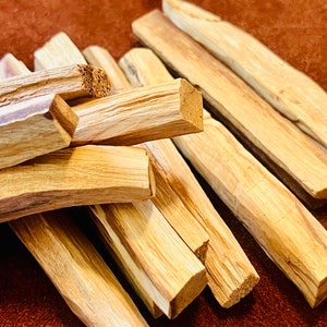 Palo Santo peruviano raccolto selvatico, purificazione dello spazio sacro, strumenti per altare, spazio sacro, fumo, incenso, purificazione della casa con il fumo, bastoncini di palo