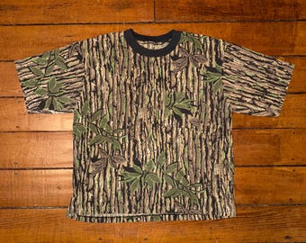 Vintage Original Realtree Camo Hunting XL Pocket T-shirt