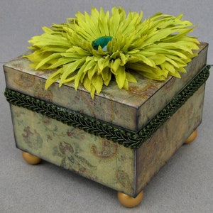 Green Paisley Decoupaged Flower Decorative Small Box Jewelry Keepsake Trinket image 2