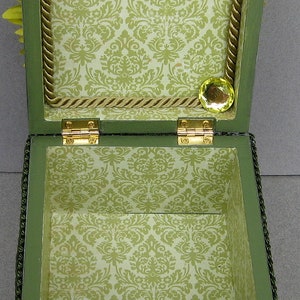 Green Paisley Decoupaged Flower Decorative Small Box Jewelry Keepsake Trinket image 3