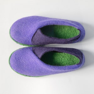 Elegant Felted wool women slippers Handmade footwear Eco friendly shoes home shoes Cozy spring shoes Ultra violet olive envelope slippers image 1