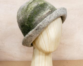 Reversible Sauna Hat – Personalized Felt Wool Banya Hat Different Colors on Each Side with Your Text, Image or Monogram