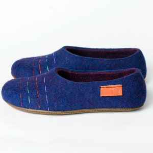 Pantoufles en laine feutrée : décoration colorée pour femme, faite main par BureBure