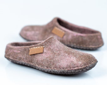 Warm Wool Women Clogs Slippers, Everyday Home Shoes, Pale Pink & Brown Women Slippers