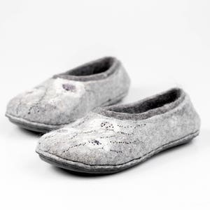 Viola felted wool slippers for women, Floral slippers, Gift for Her Handmade in Europe image 1