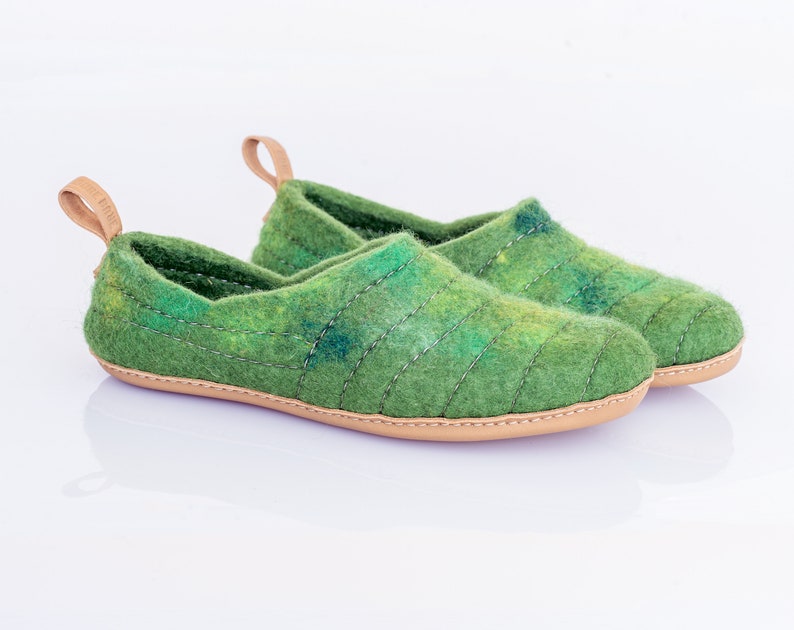 womens sturdy slippers