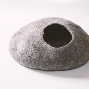 Natural wool pet bed from felted wool, Handmade pet cave Pet house, Woollen home For your best friend, Cat furniture image 7