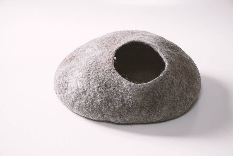 Natural wool pet bed from felted wool, Handmade pet cave Pet house, Woollen home For your best friend, Cat furniture image 7